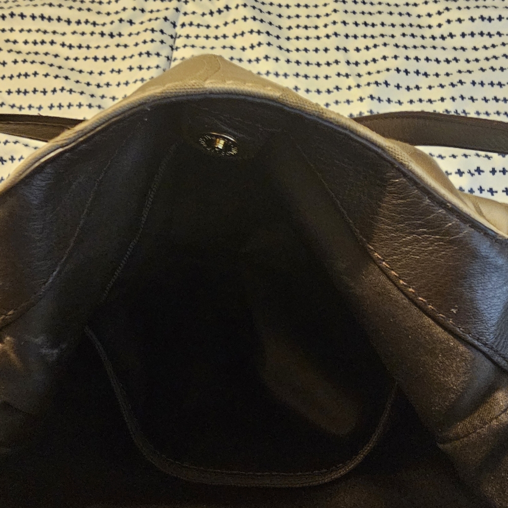 Coach gold signature c triple compartment soho hobo bag With  brown leather rare - Picture 16 of 16